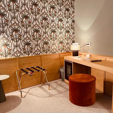 Smallis דירה קונברסאנו