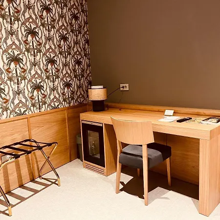 Smallis * Conversano